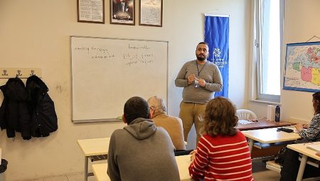 Lider Çerçioğlu’nun Çalışmaları ile Her Yaştan Aydınlı İngilizce Öğreniyor