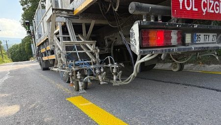 Büyükşehir yollara son formunu veriyor