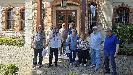 135 yıllık tarihi hoşluğu keşfettiler